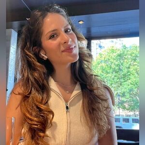 Meet your Posher, Andrea